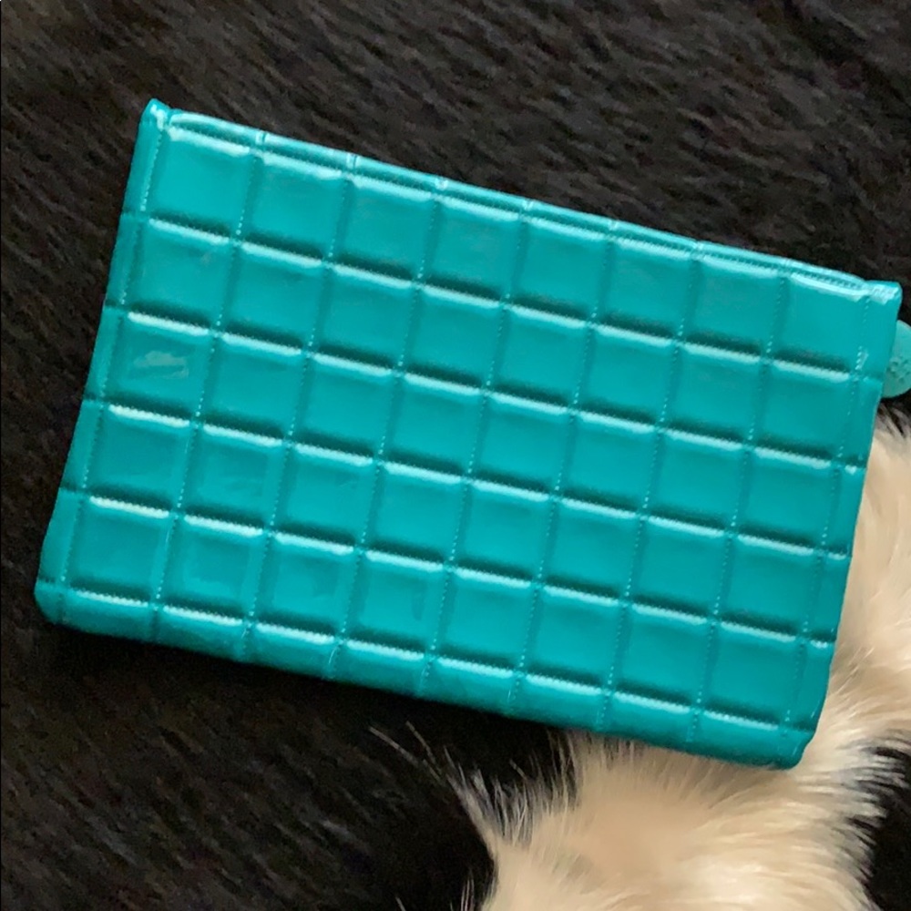 ipsy pouch - Picture 3 of 8